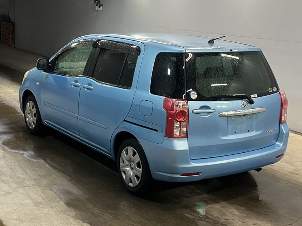 TOYOTA RAUM