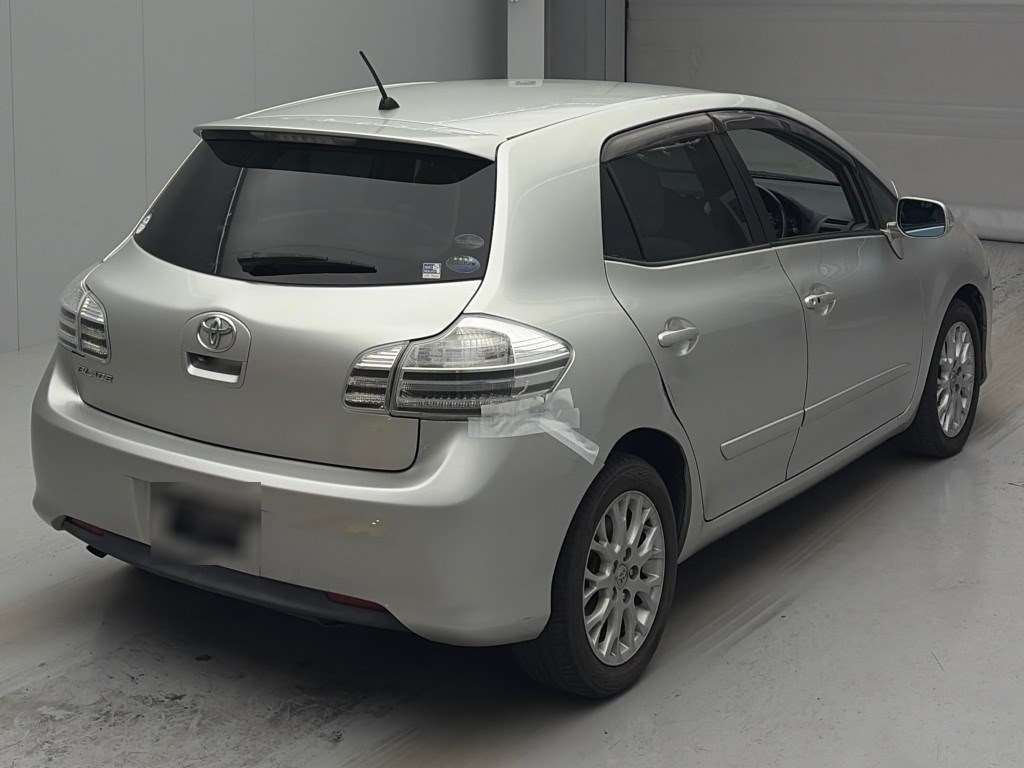 TOYOTA BLADE