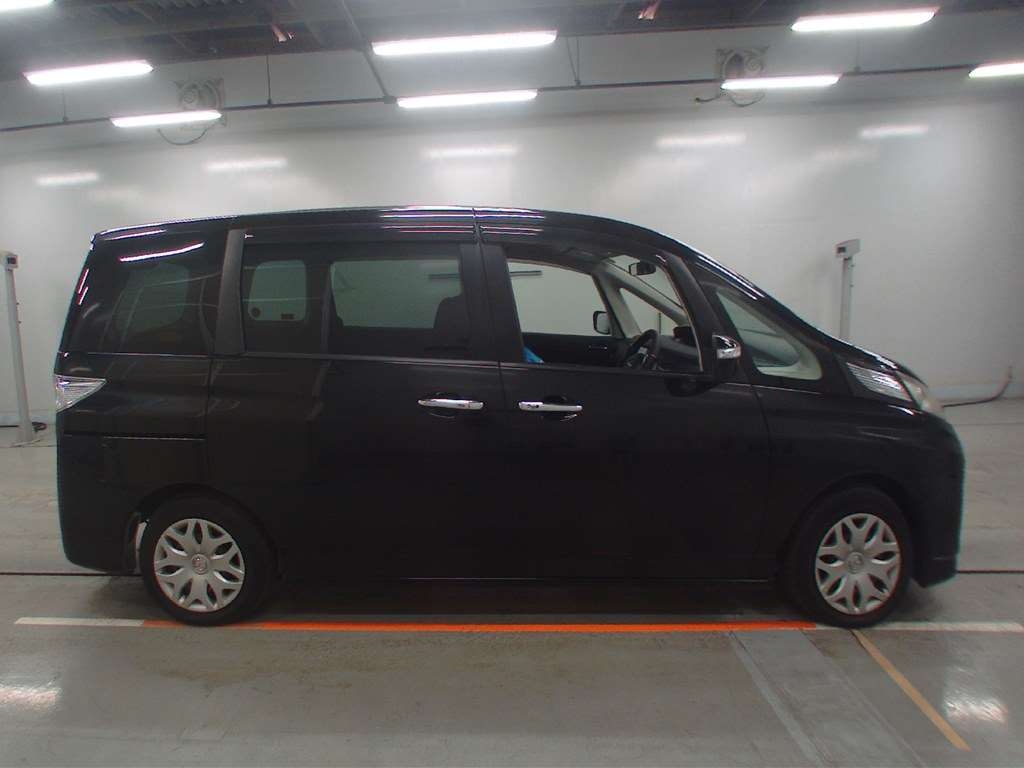 MAZDA BIANTE
