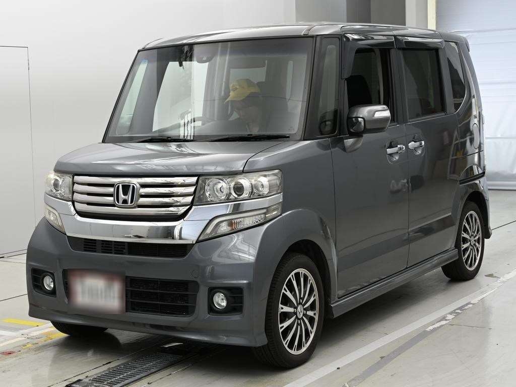 HONDA N-BOX