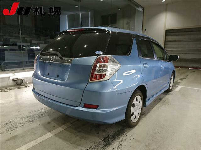 HONDA FIT SHUTTLE