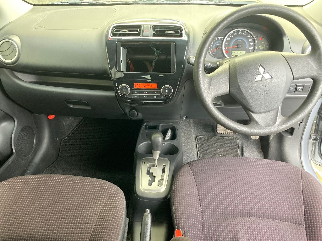 MITSUBISHI MIRAGE