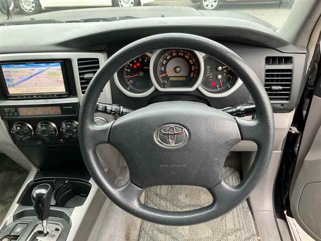 TOYOTA HILUX SURF