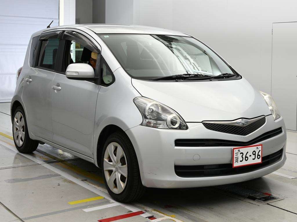 TOYOTA RACTIS