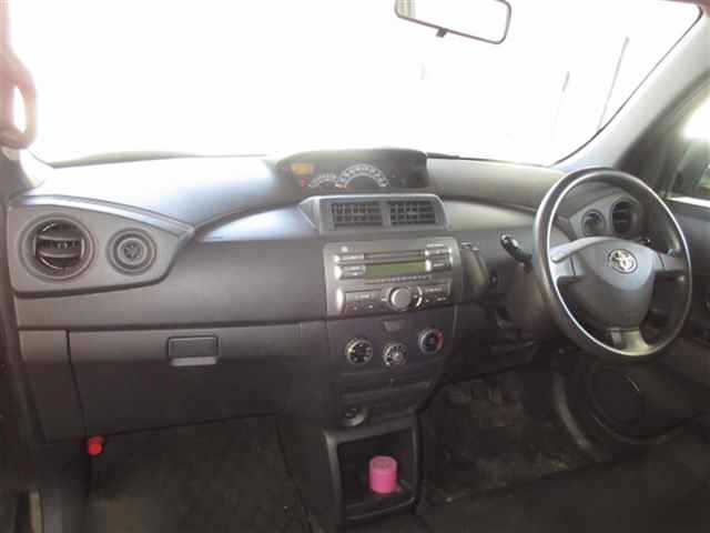 TOYOTA BB