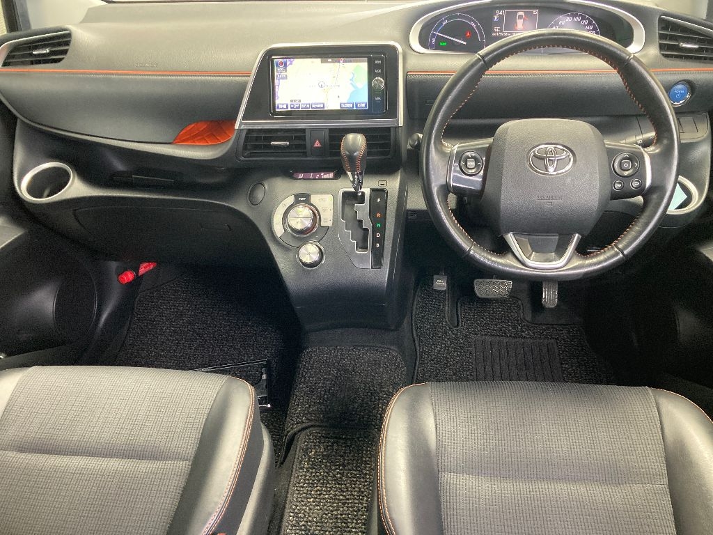 TOYOTA SIENTA