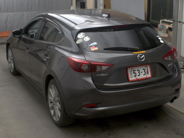 MAZDA AXELA