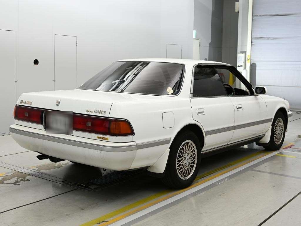 TOYOTA MARK II