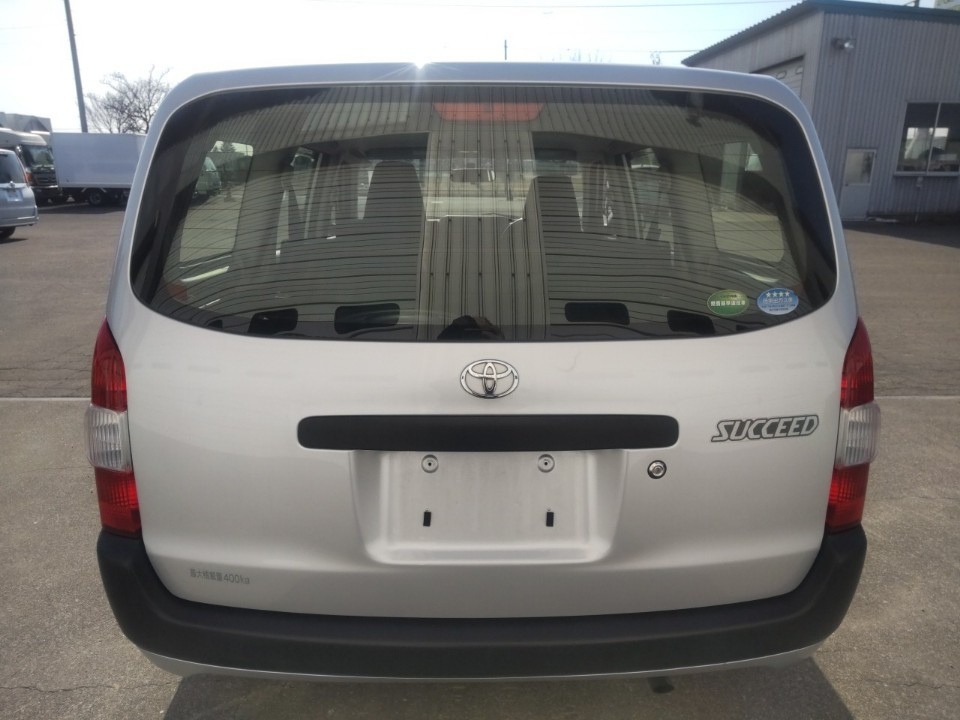 TOYOTA PROBOX