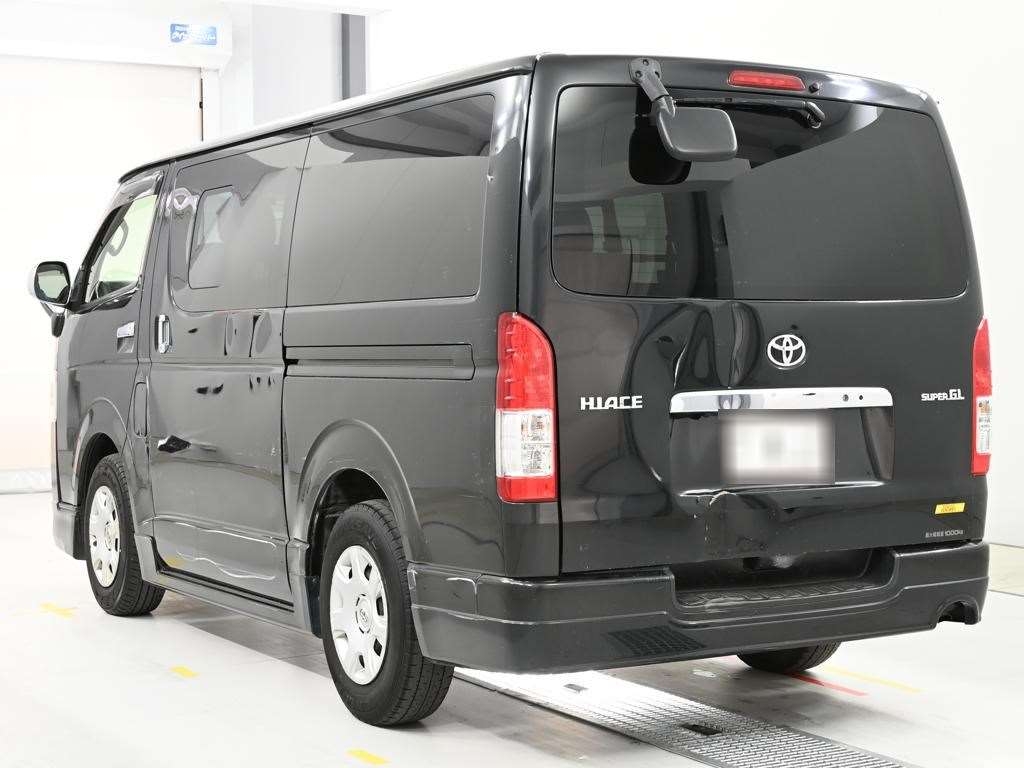 TOYOTA REGIUS ACE