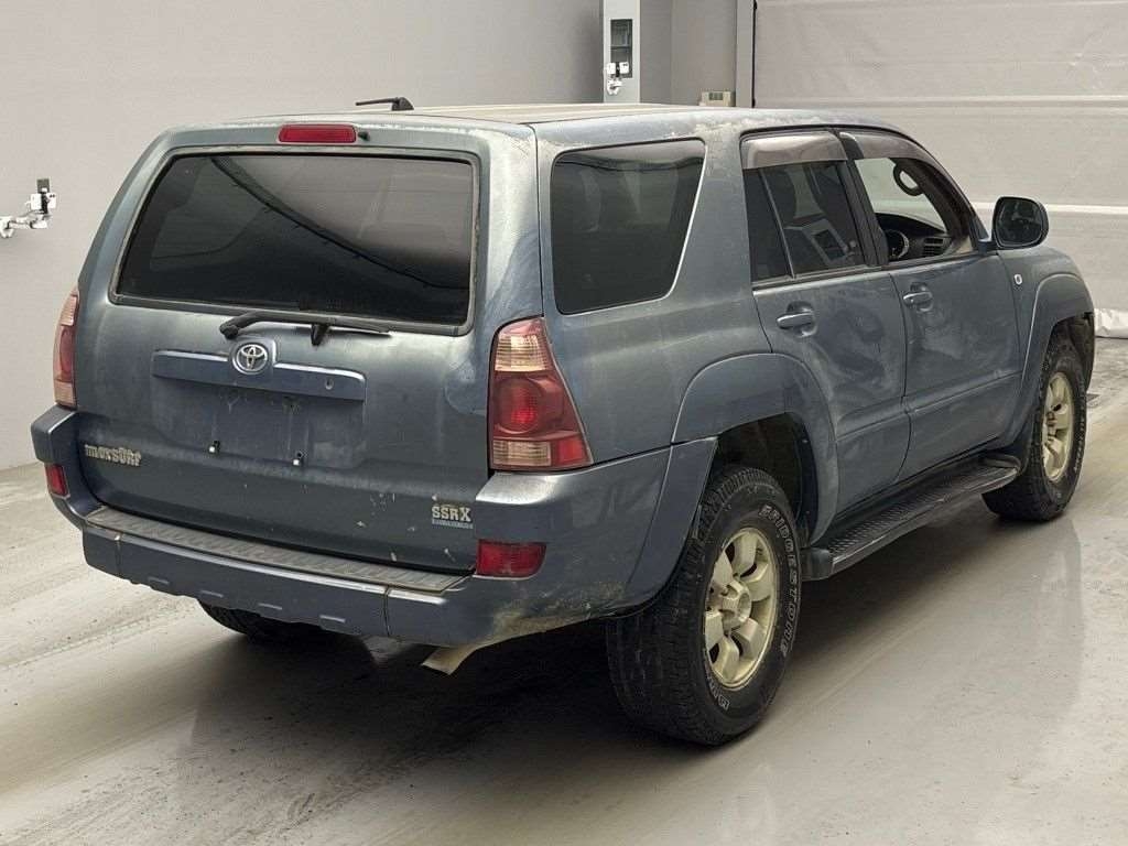 TOYOTA HILUX SURF