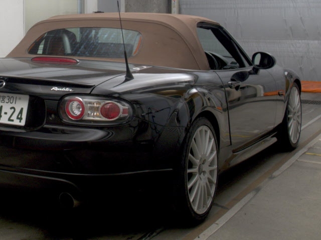 MAZDA ROADSTER