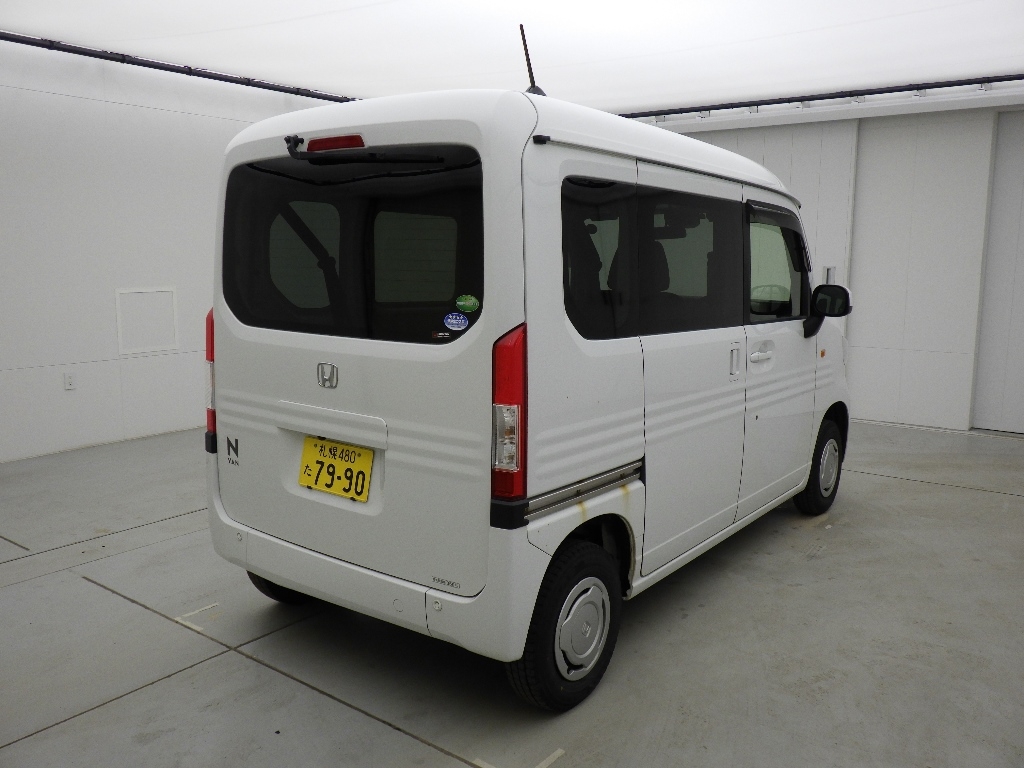 HONDA N-VAN