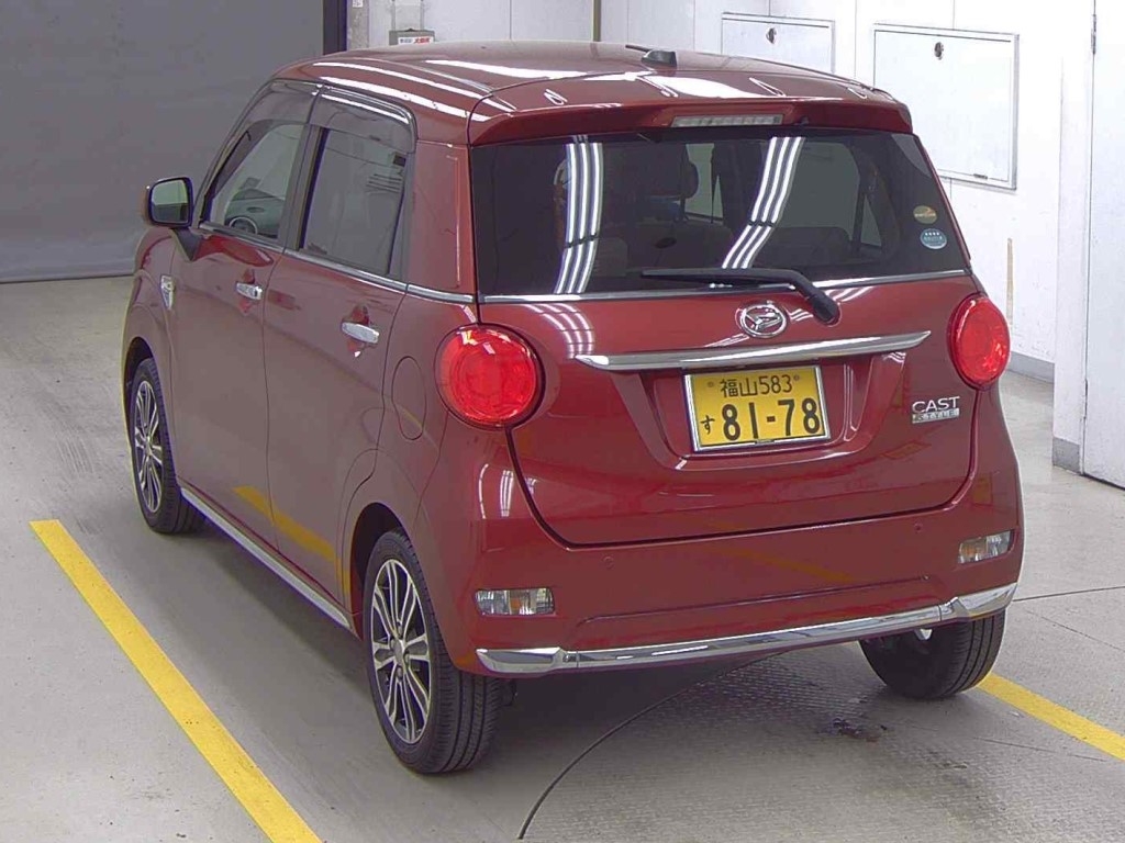 DAIHATSU CAST