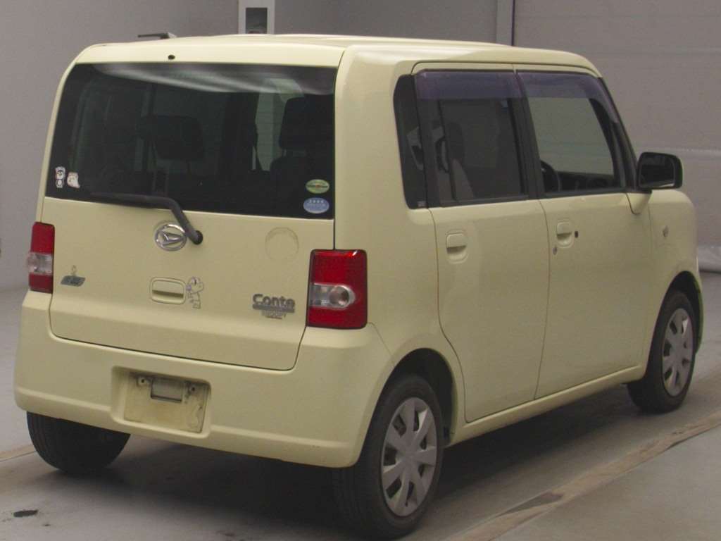 DAIHATSU MOVE CONTE