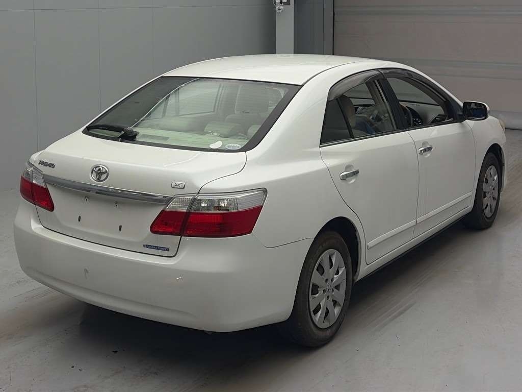 TOYOTA PREMIO