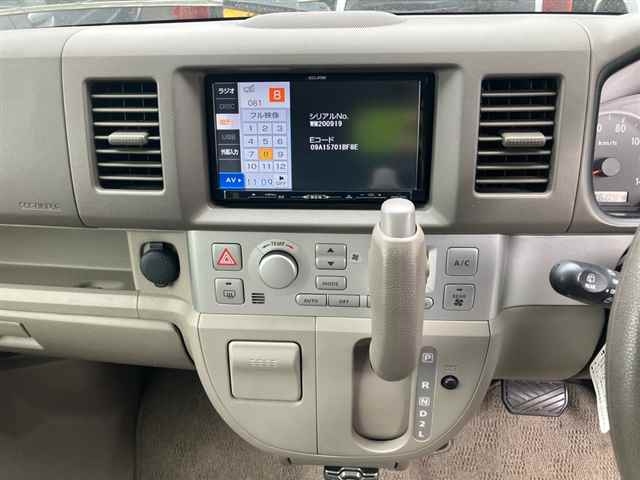 MITSUBISHI TOWN BOX