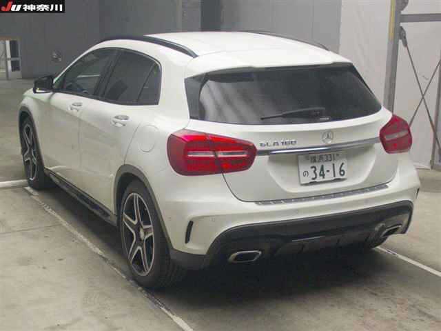 MERCEDES-BENZ GLA-CLASS
