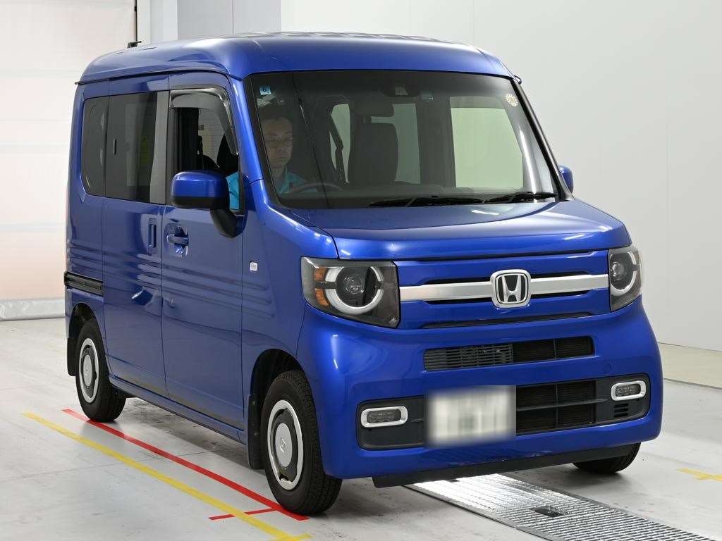 HONDA N-VAN