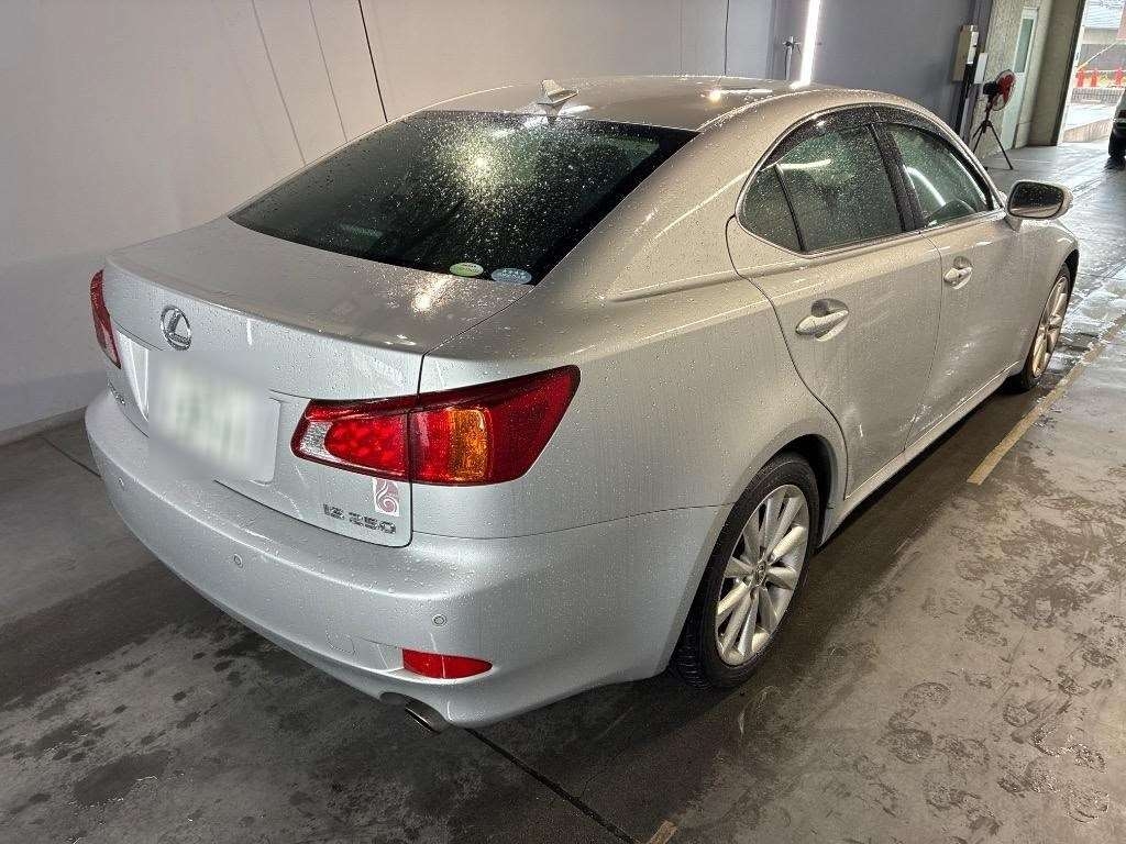 LEXUS IS250