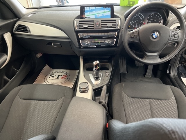 BMW 1-SERIES