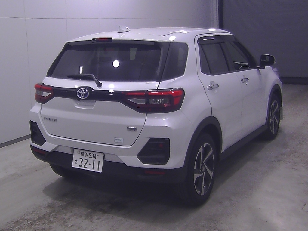 TOYOTA RAIZE