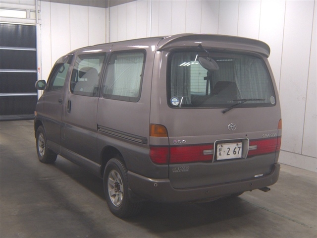 TOYOTA GRANVIA