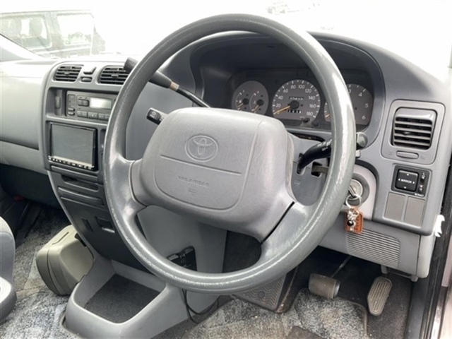 TOYOTA GRANVIA