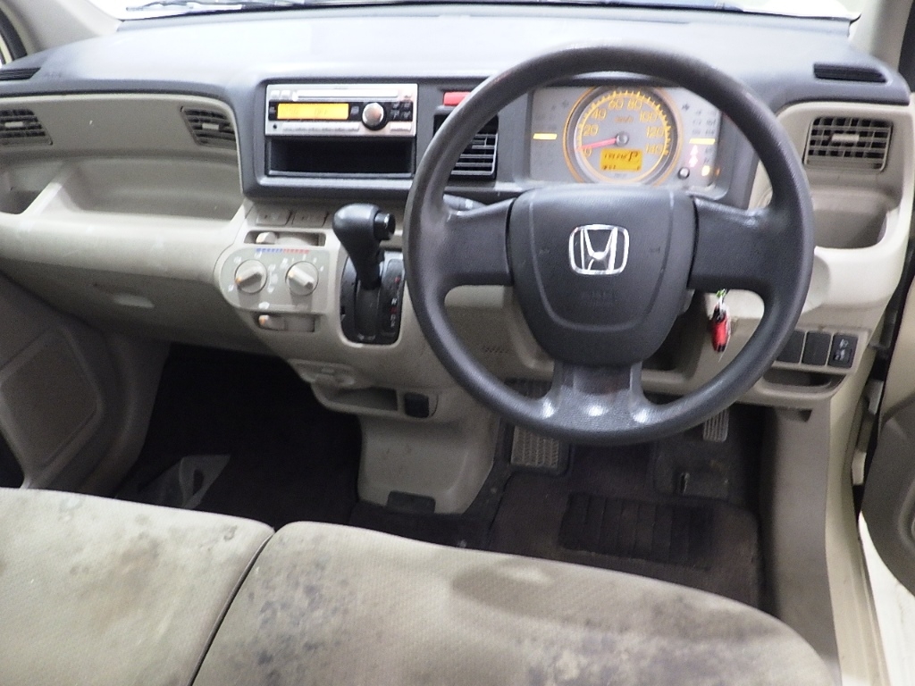 HONDA LIFE