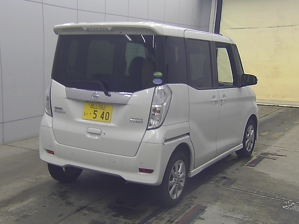 NISSAN DAYZ ROOX