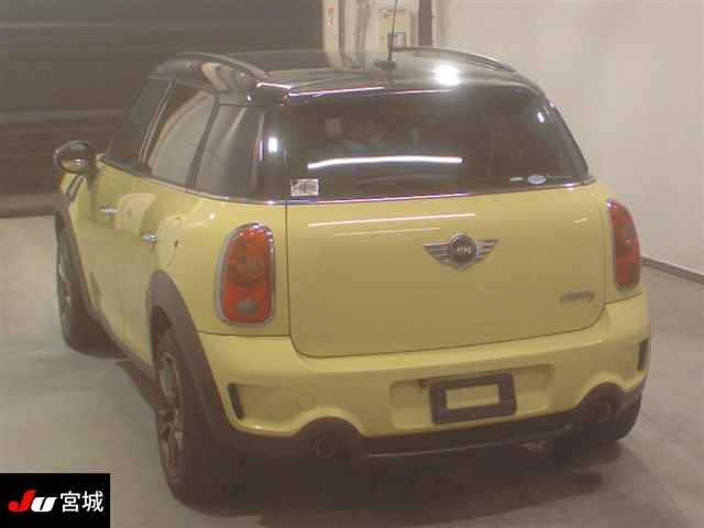 MINI CROSSOVER