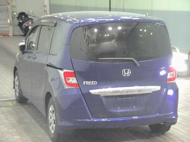 HONDA FREED