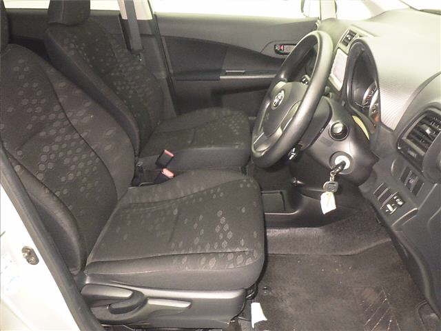TOYOTA RACTIS
