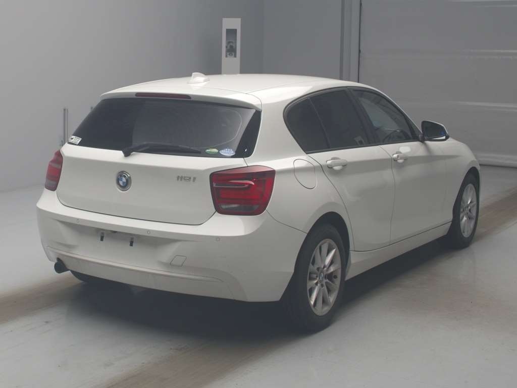 BMW 1-SERIES