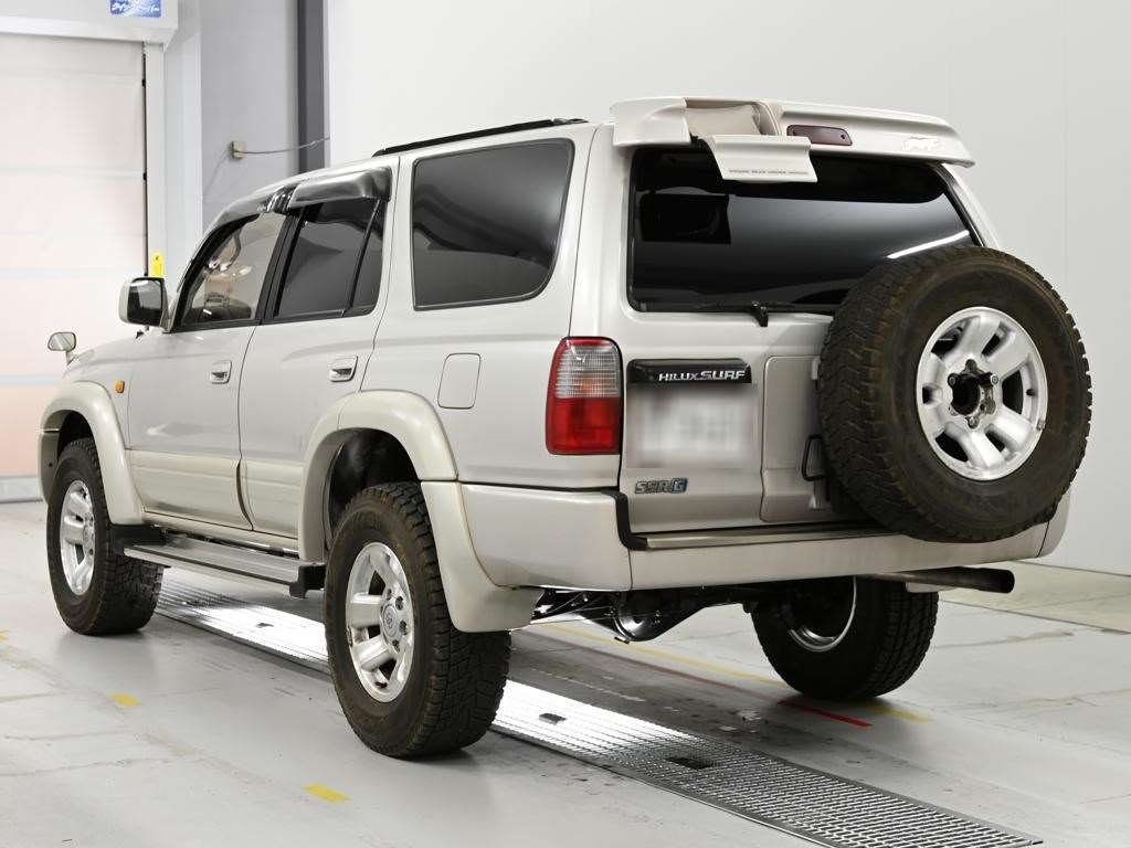 TOYOTA HILUX SURF