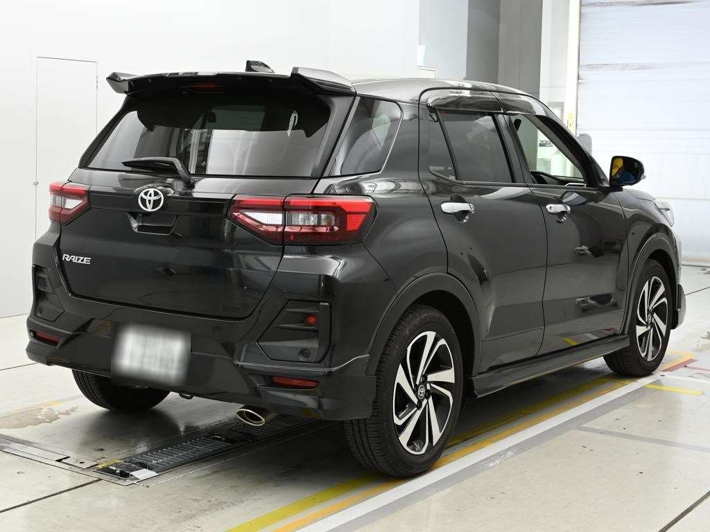 TOYOTA RAIZE
