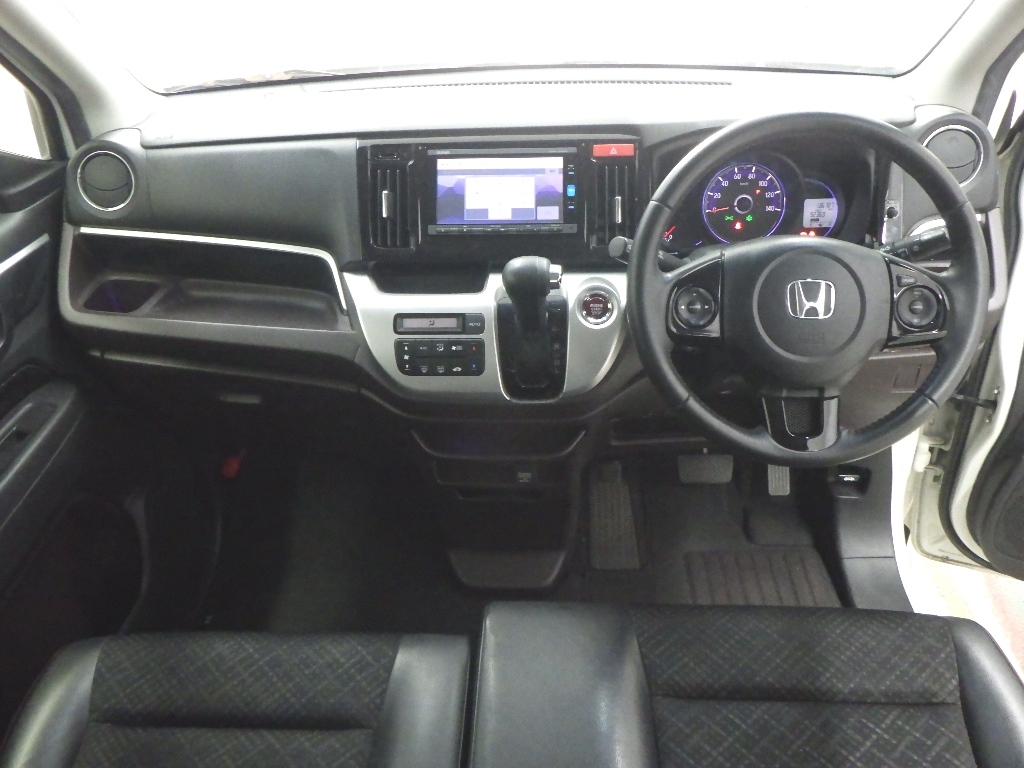 HONDA N-WGN