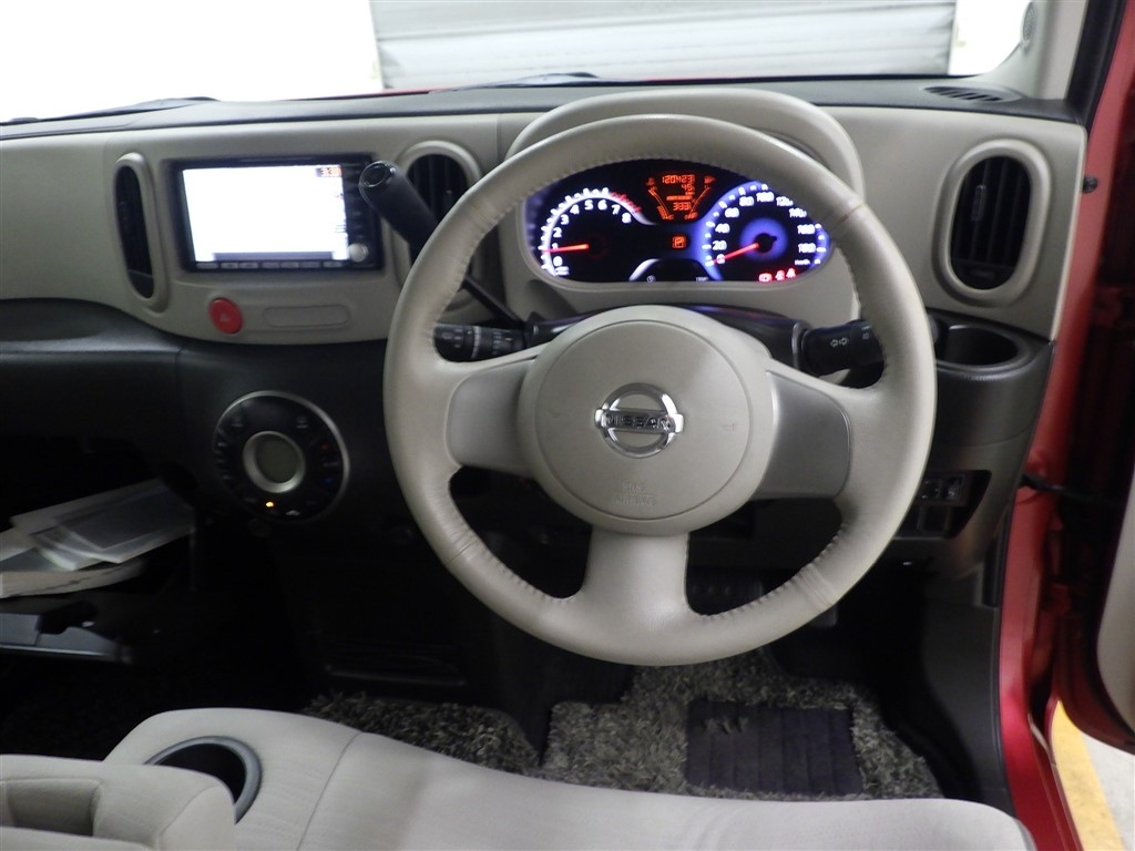 NISSAN CUBE
