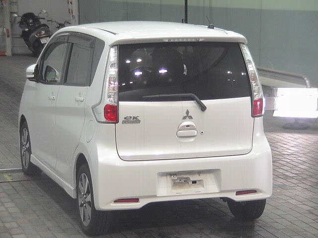 MITSUBISHI EK CUSTOM