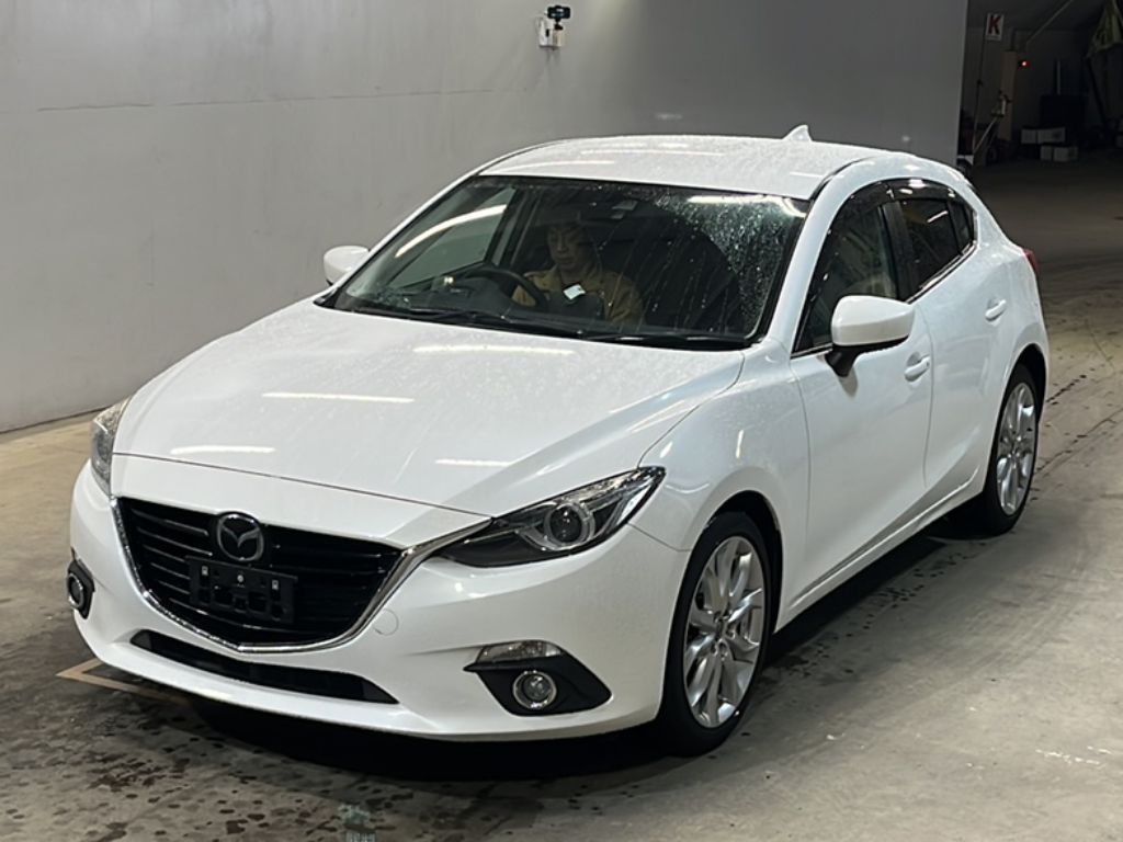 MAZDA AXELA