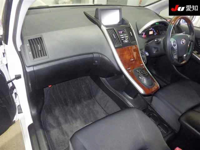 TOYOTA SAI