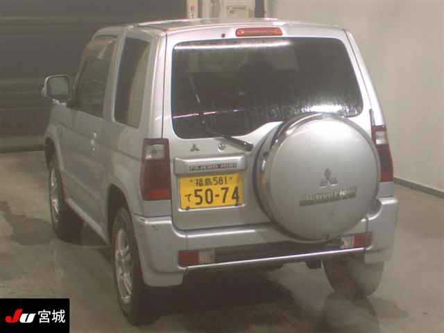 MITSUBISHI PAJERO MINI