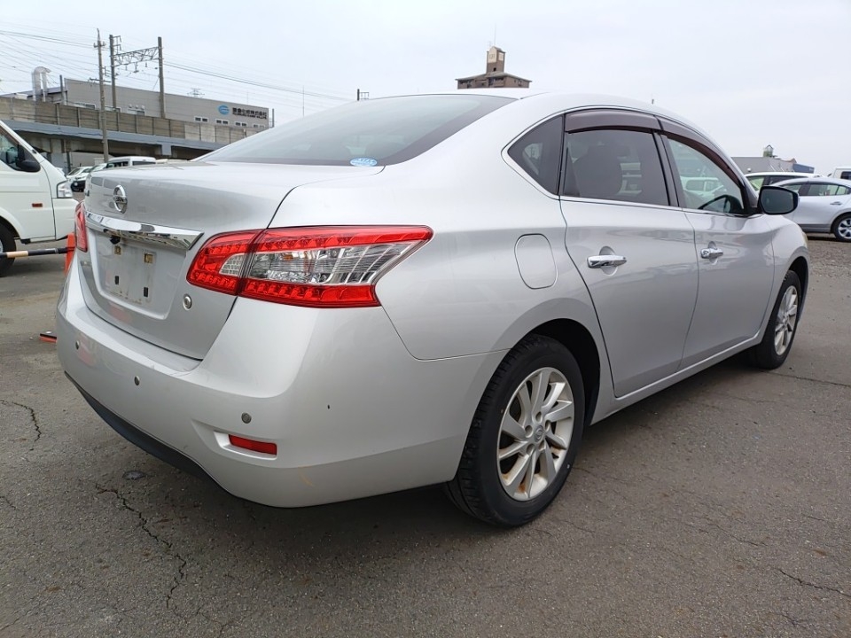 NISSAN SYLPHY