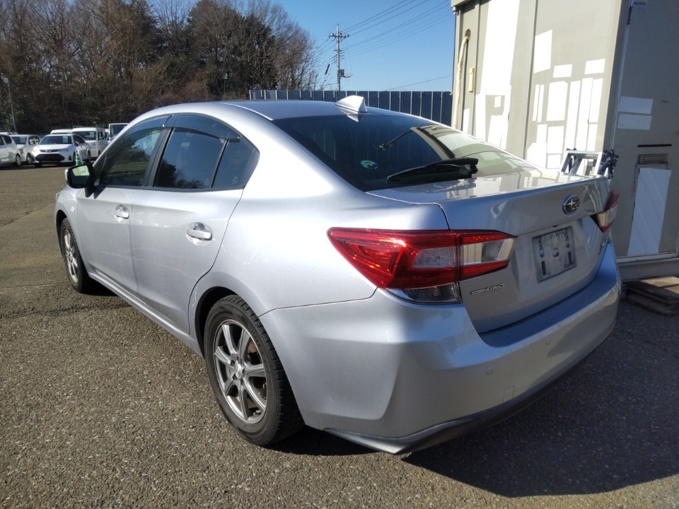 SUBARU IMPREZA