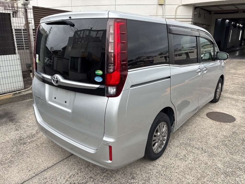 TOYOTA ESQUIRE