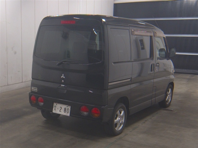 MITSUBISHI TOWN BOX