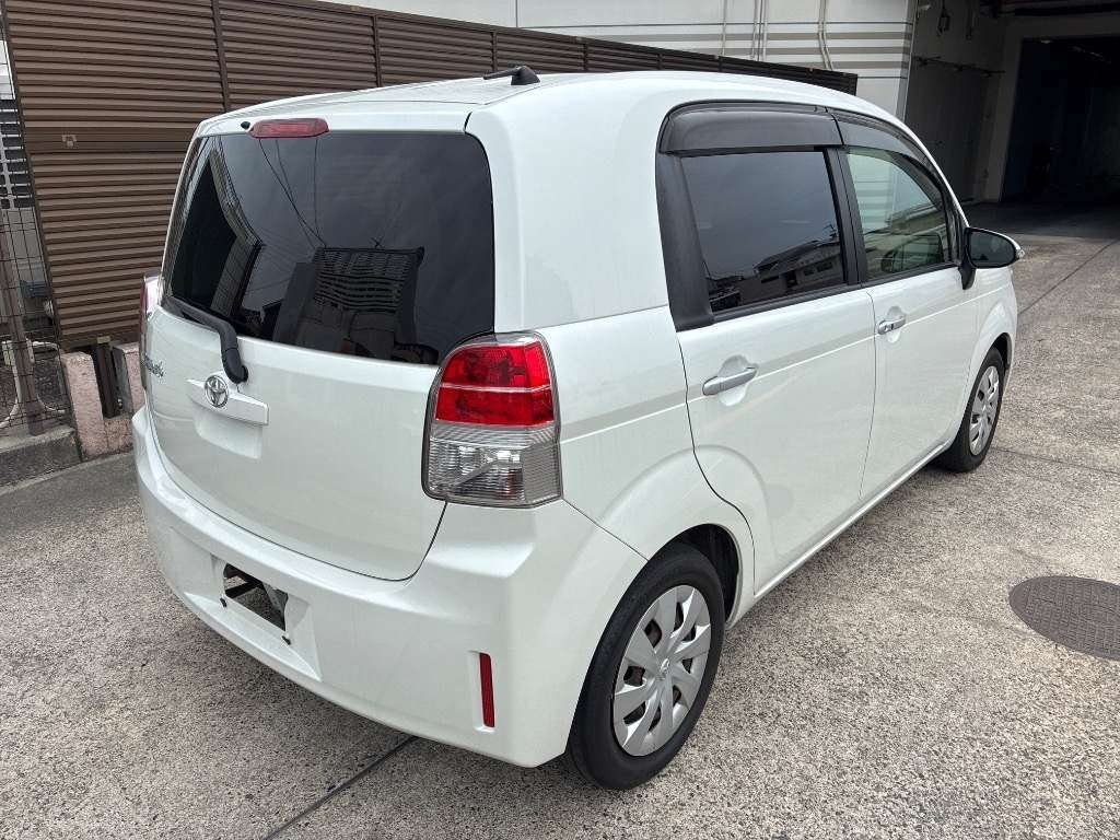 TOYOTA SPADE