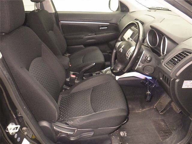 MITSUBISHI RVR