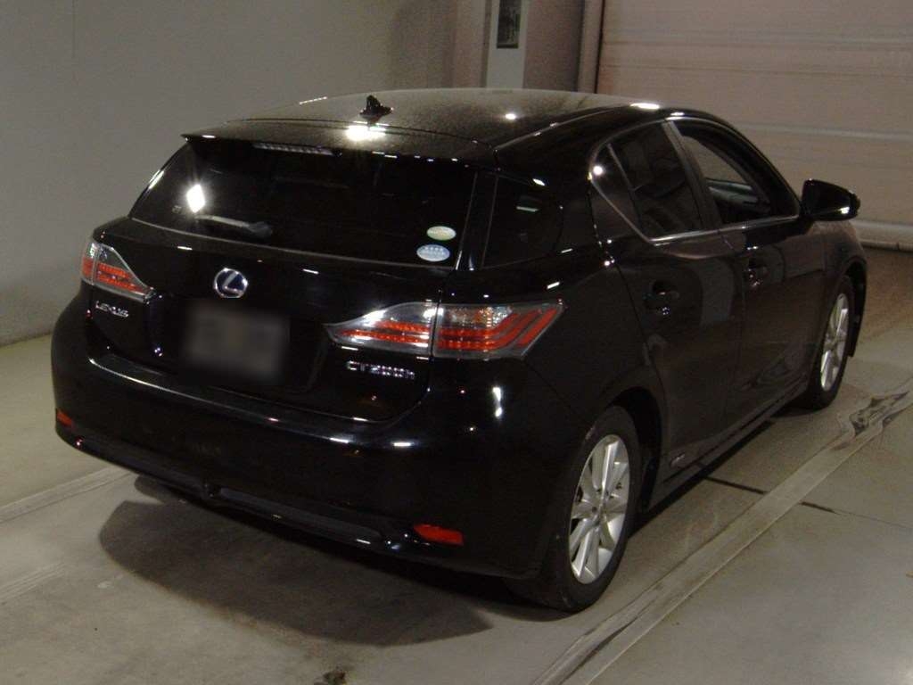 LEXUS CT200H