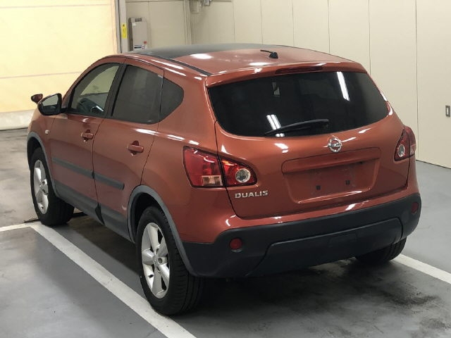 NISSAN DUALIS